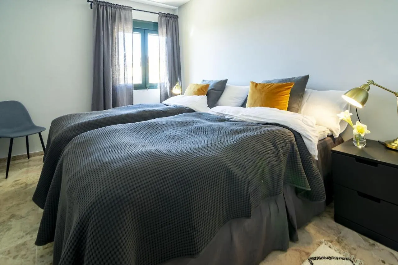 Apartment La-Beautiful 3 Bedroom Penthouse Close To Sea Marbella